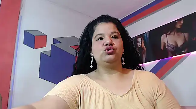 Snapshot of may_prg chatting on December 14, 2024, 7:14 pm may prg online show from December 14, 2024, 7:14 pm