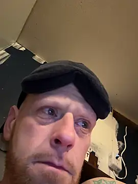 Daddyking6989 online show from February 3, 2025, 8:02 am