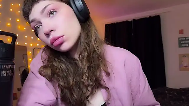 PaulaPratt online show from December 2, 2024, 5:59 am