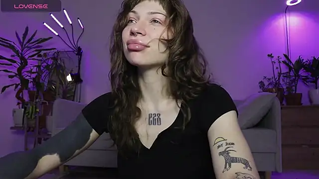 PaulaPratt online show from January 18, 2026, 5:33 am