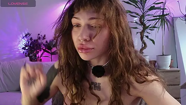 PaulaPratt online show from March 24, 2026, 6:18 am