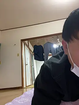 sakuto07 online show from October 22, 2025, 1:44 pm