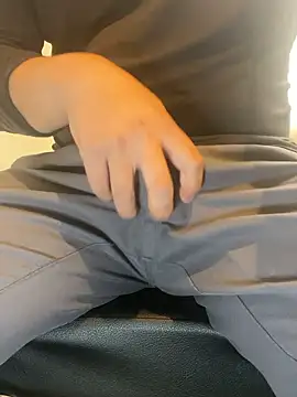 Snapshot of sakuto07 chatting on March 12, 2026, 11:05 am sakuto07 online show from March 12, 2026, 11:05 am