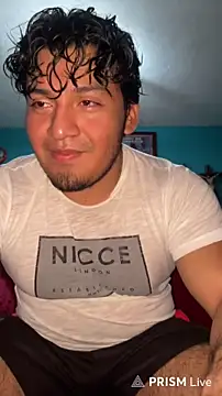 YoElMasHot online show from February 15, 2026, 1:24 am