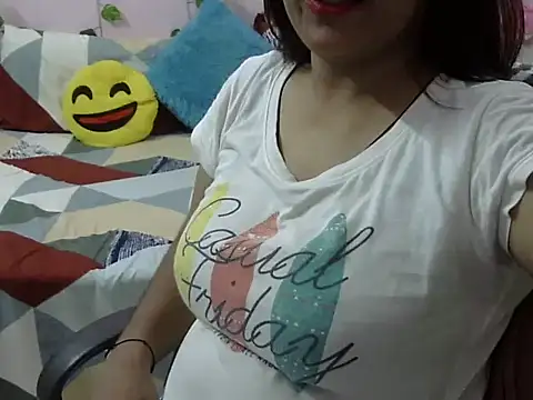 Bold Pooja online show from October 1, 2025, 4:51 am