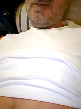 1talianBeutifulCock online show from February 13, 2025, 6:16 pm