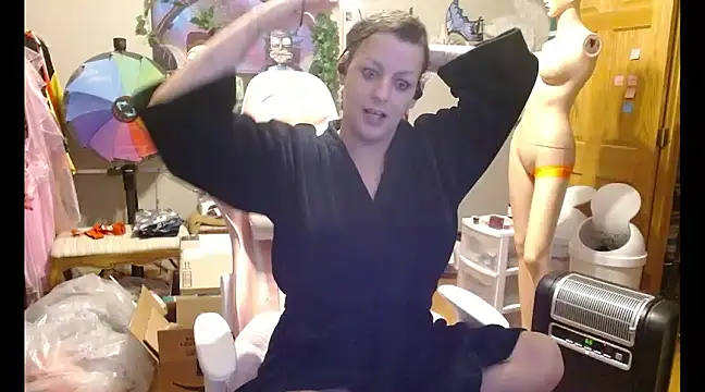 Snapshot of jessy0504 chatting on March 8, 2025, 11:27 am jessy0504 online show from March 8, 2025, 11:27 am