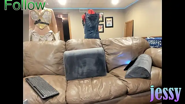 jessy0504 online show from November 7, 2025, 10:21 pm