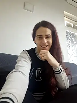 perla97 online show from February 10, 2026, 10:41 am