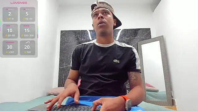 Snapshot of ada-brooke chatting on October 3, 2025, 11:40 am ada-brooke online show from October 3, 2025, 11:40 am