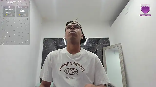 Snapshot of ada-brooke chatting on November 5, 2025, 11:43 am ada-brooke online show from November 5, 2025, 11:43 am