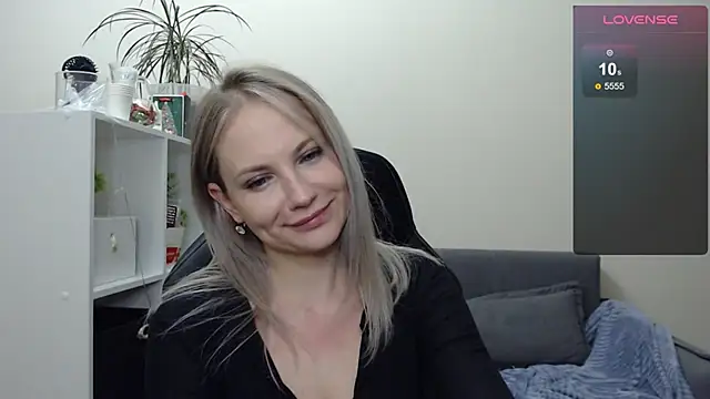 Sunny bunny6 online show from January 28, 2025, 10:01 pm