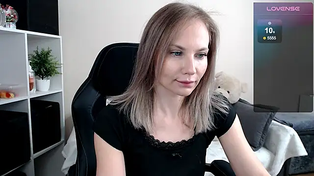 Sunny bunny6 online show from June 27, 2026, 7:35 am