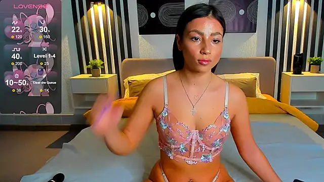 Tanita Lambic online show from October 3, 2025, 1:24 am