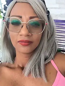 Snapshot of Amaliu_ chatting on January 31, 2025, 9:16 pm Amaliu online show from January 31, 2025, 9:16 pm