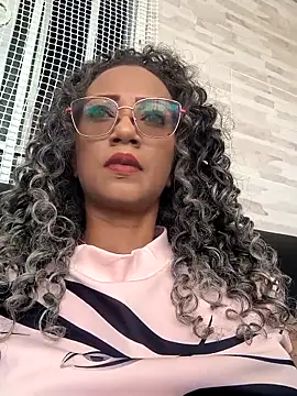 Snapshot of Amaliu_ chatting on March 10, 2025, 3:30 pm Amaliu online show from March 10, 2025, 3:30 pm