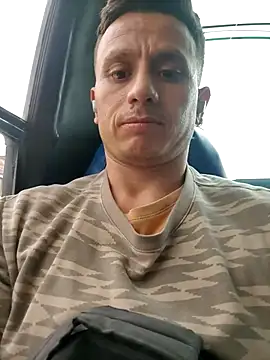 Snapshot of Andrewfalcon chatting on January 5, 2025, 11:48 am Andrewfalcon online show from January 5, 2025, 11:48 am
