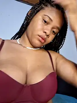 DANIELA MICHEL online show from December 21, 2024, 11:45 pm