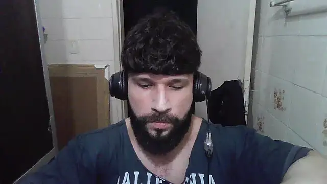 Cauan-t online show from March 3, 2025, 2:04 am