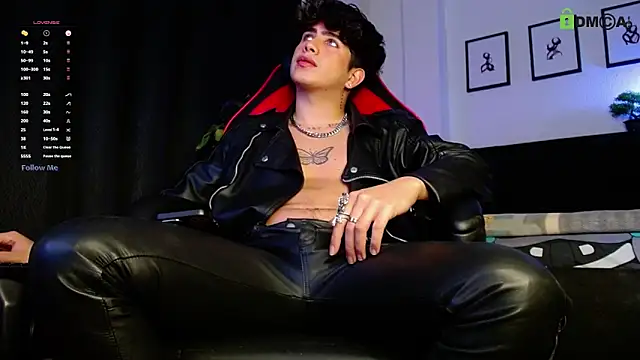 LyleBennett  online show from February 21, 2026, 10:00 pm