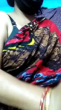 BERRY 00 online show from February 15, 2025, 5:17 pm