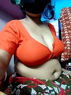 BERRY 00 online show from March 15, 2025, 5:48 pm