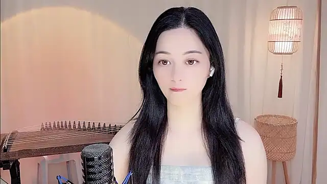 Tian-xin-999 online show from June 2, 2026, 4:20 pm