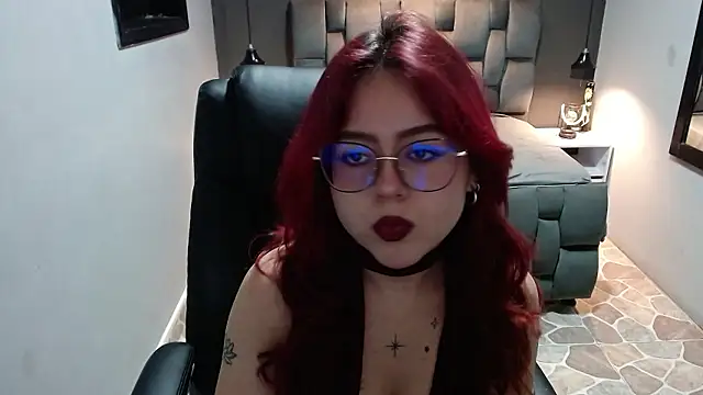 crimson tati  online show from December 3, 2024, 3:09 am