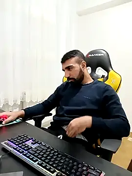 SertSikici022 online show from December 11, 2024, 2:33 pm