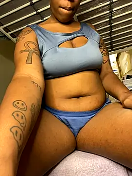 MsSapPhire500 online show from October 19, 2025, 5:52 am