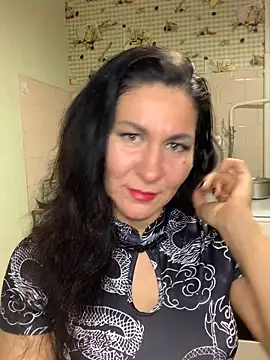 Snapshot of Tina_Moretti chatting on March 4, 2025, 8:16 pm Tina Moretti online show from March 4, 2025, 8:16 pm