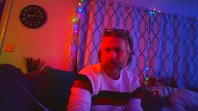 Snapshot of onlym4m chatting on February 13, 2025, 6:20 am onlym4m online show from February 13, 2025, 6:20 am