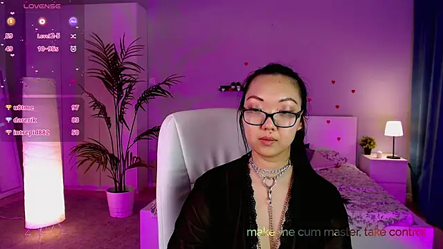 Snapshot of Marine_Vact chatting on February 19, 2025, 11:36 pm Marine Vact online show from February 19, 2025, 11:36 pm