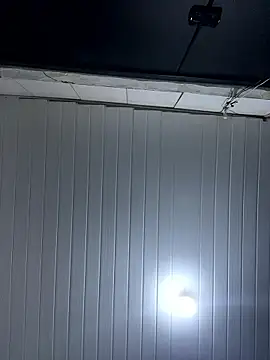 luara1988 online show from January 14, 2026, 5:40 pm