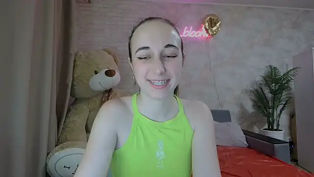 Anika bloom online show from March 9, 2025, 11:56 pm