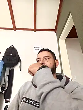 P4uzud4O online show from February 11, 2026, 11:59 am