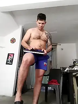 King russo online show from November 7, 2025, 8:09 pm