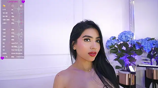 elasummer online show from March 5, 2025, 2:56 pm