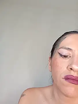 LaCristinatrans online show from December 20, 2025, 9:11 pm