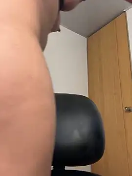 celine bell20 online show from February 9, 2025, 6:33 am