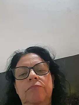 Sharongirl07 online show from March 13, 2026, 2:07 am