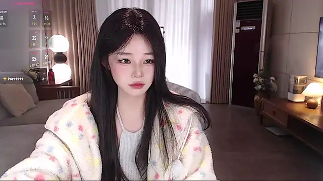 sweateanv  online show from February 10, 2026, 5:55 am