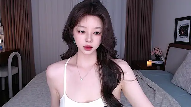 sweateanv  online show from July 28, 2026, 9:26 am