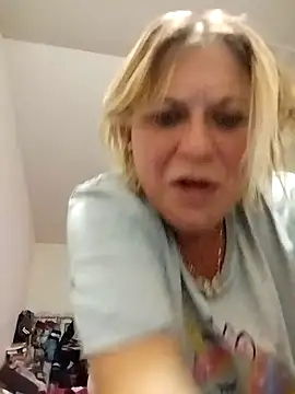 Playmate86 online show from December 11, 2024, 3:13 am