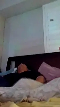 Snapshot of cloudyspun chatting on March 3, 2026, 7:58 am cloudyspun online show from March 3, 2026, 7:58 am