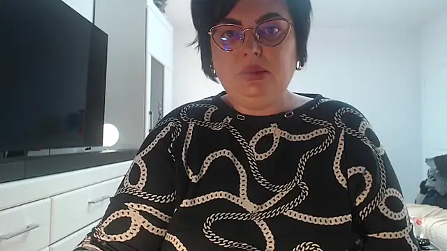 Amandamuller1982 online show from April 19, 2026, 4:01 am