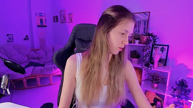 Sharon Evansi online show from December 29, 2024, 11:29 am