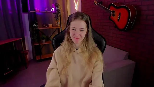 Sharon Evansi online show from January 5, 2025, 8:32 am