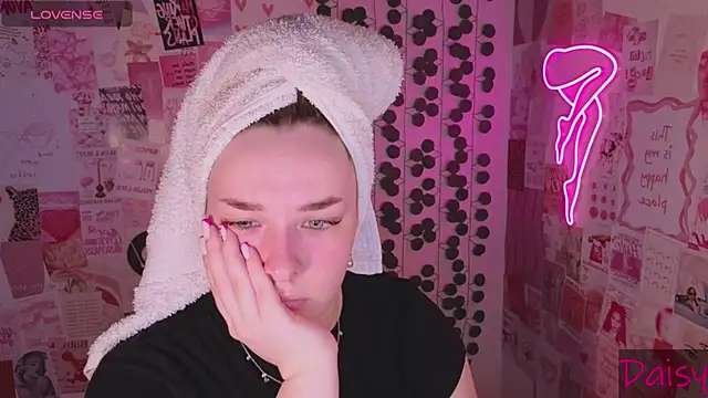 CookyDaisy online show from March 13, 2025, 7:28 pm