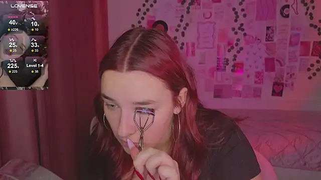 CookyDaisy online show from October 8, 2025, 3:20 pm